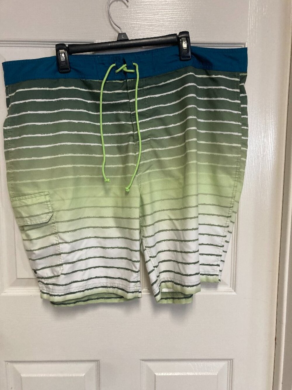 BASS PRO SHOPS Swim shorts velcro w/front tie green size2XL Men's